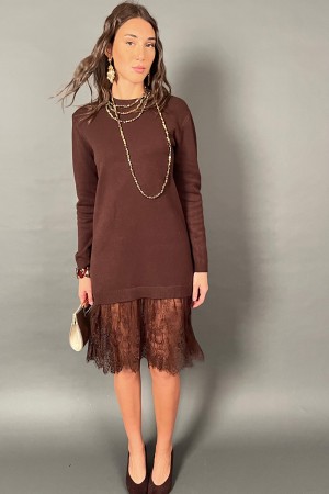 Abito corto Amara in maglia con finale in pizzo Abito corto Amara in maglia con finale in pizzo Abito corto Amara in maglia c...