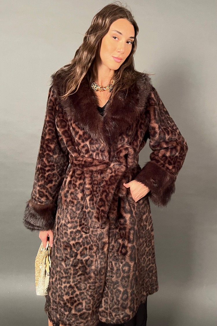 Cappotto lungo Aria in ecopelliccia con stampa animalier maculata rifiniture con bordi in pelliccia coordinata Cappotto lungo...