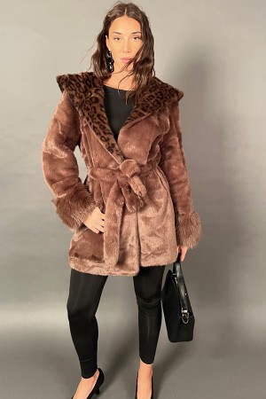 Lally Kurzhaarig mit tierischen Druckgrenzenhülsen mit voluminösen Haaren
