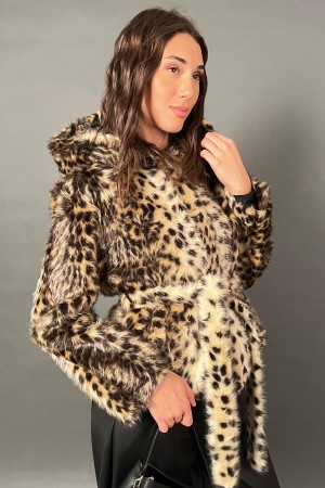 Ecopelliccia Ninfea fantasia animalier modello corto con cintura removibile Ecopelliccia Ninfea fantasia animalier modello co...
