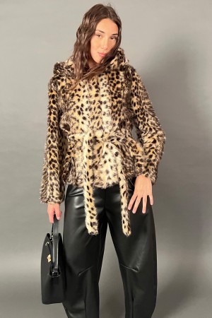 Ecopelliccia Ninfea fantasia animalier modello corto con cintura removibile Ecopelliccia Ninfea fantasia animalier modello co...
