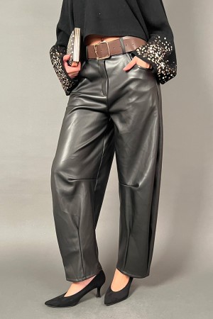 Pantalone Maila in ecopelle  Pantalone Maila in ecopelle  Pantalone Maila in ecopelle