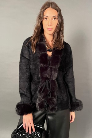Marica cardigan in soft peculement effect with removable and pon pon collar 