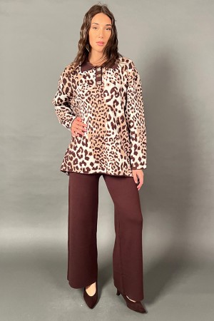 Coordinato Stefy in maglia con blusa leopardata e pantalone Coordinato Stefy in maglia con blusa leopardata e pantalone Coord...