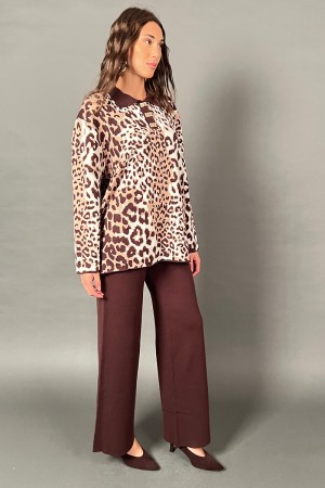 Coordinato Stefy in maglia con blusa leopardata e pantalone Coordinato Stefy in maglia con blusa leopardata e pantalone Coord...