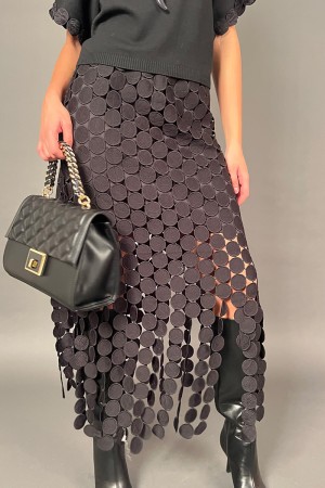 Coordinato Love maglia e gonna con tessuto a forma di cerchio con frangia dello stesso tessuto  Coordinato Love maglia e gonn...