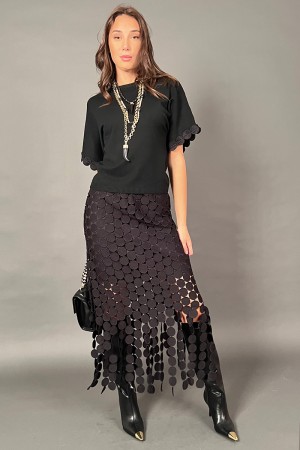 Coordinato Love maglia e gonna con tessuto a forma di cerchio con frangia dello stesso tessuto  Coordinato Love maglia e gonn...