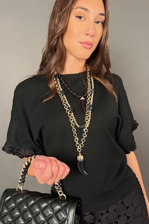 Coordinato Love maglia e gonna con tessuto a forma di cerchio con frangia dello stesso tessuto  Coordinato Love maglia e gonn...