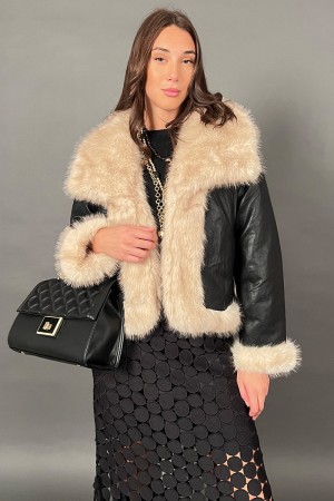 Giacca Missy in ecopelle reversibile ecopelliccia morbida  Giacca Missy in ecopelle reversibile ecopelliccia morbida  Giacca ...