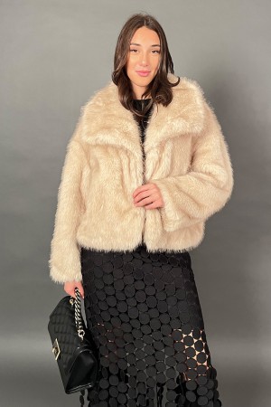 Giacca Missy in ecopelle reversibile ecopelliccia morbida  Giacca Missy in ecopelle reversibile ecopelliccia morbida  Giacca ...