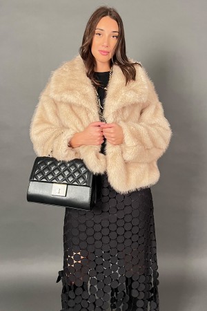 Giacca Missy in ecopelle reversibile ecopelliccia morbida  Giacca Missy in ecopelle reversibile ecopelliccia morbida  Giacca ...