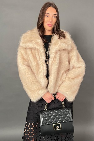 Giacca Missy in ecopelle reversibile ecopelliccia morbida  Giacca Missy in ecopelle reversibile ecopelliccia morbida  Giacca ...