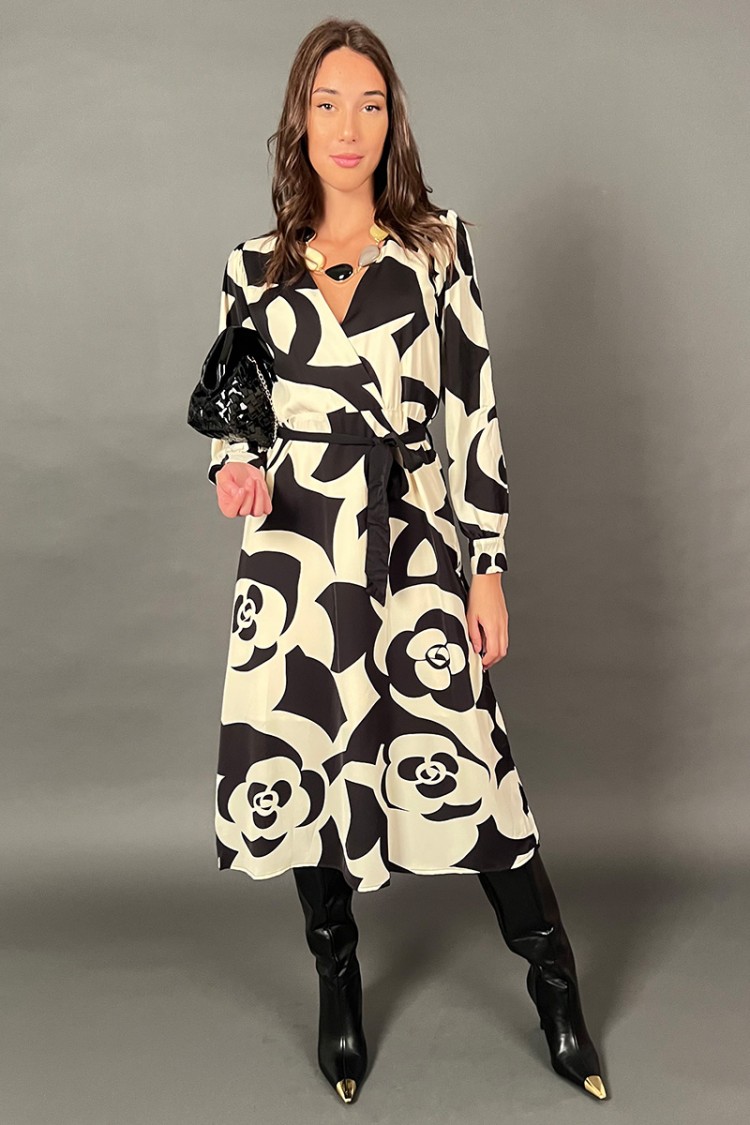 Abito lungo Geometric con fantasia geometrica e scollo a V Abito lungo Geometric con fantasia geometrica e scollo a V Abito l...