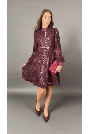 Robe de fille avec broderie Détail et Velvet Simils avec boutons de bijoux
