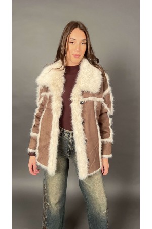 Loys jacket in eco-samoscusci with eco-feathered details and black cental buttons 