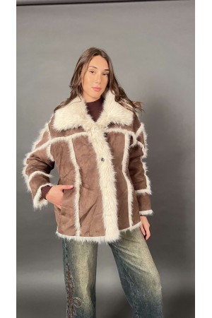 Veste de loys en éco-samoscus avec des détails écologiques et des boutons de centis noirs 