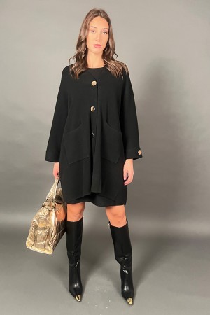 Neuf cardigan avec des boutons d'or