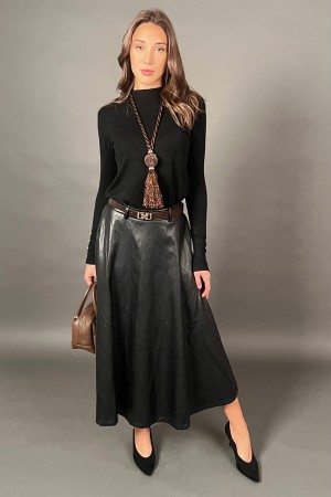 Samira-Rock in Öko-Leder mit einem abgestimmten Gürtel mit Golddetails