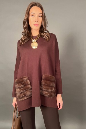Maglia Eloise con taschino in ecopelliccia Maglia Eloise con taschino in ecopelliccia Maglia Eloise con taschino in ecopelliccia
