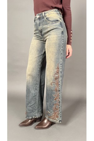 Jeans-Kuh-Junge mit Einsätzen Detail in Öko-Leder
