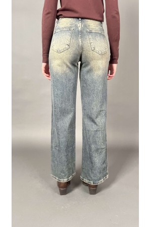 Jeans vache garçon avec inserts Détail en cuir écologique