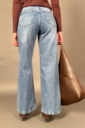 Jeans Saretta avec Lalaçage dans la vie asymétrique et les strass latéraux