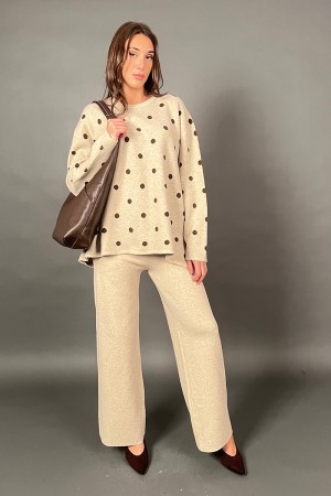 Coordinato Dasha in maglia con pantalone e maglia fantasia a pois Coordinato Dasha in maglia con pantalone e maglia fantasia ...