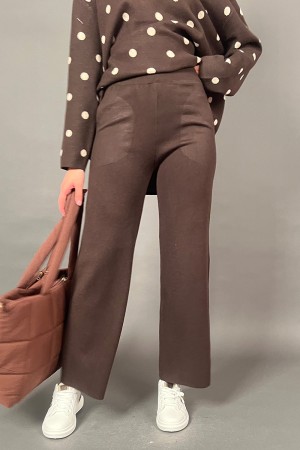Coordinated Dasha in knit with trousers and polka dot knit