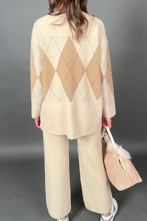 Coordinato Jasmine in maglia con fantasia rombi pantalone e maglia Coordinato Jasmine in maglia con fantasia rombi pantalone ...