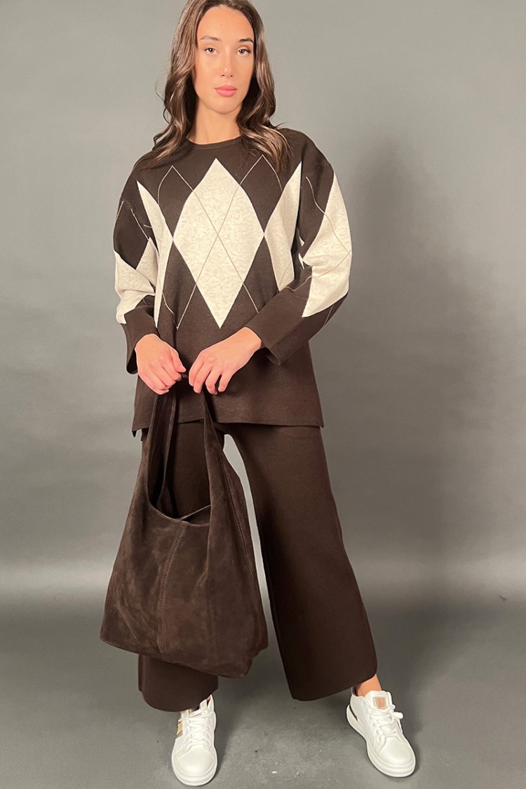 Coordinato Jasmine in maglia con fantasia rombi pantalone e maglia Coordinato Jasmine in maglia con fantasia rombi pantalone ...