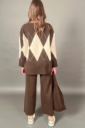 Coordinato Jasmine in maglia con fantasia rombi pantalone e maglia Coordinato Jasmine in maglia con fantasia rombi pantalone ...