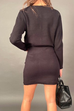 Coordinato Chic in maglia gonna e maglia con bottoni argento rigati Coordinato Chic in maglia gonna e maglia con bottoni arge...