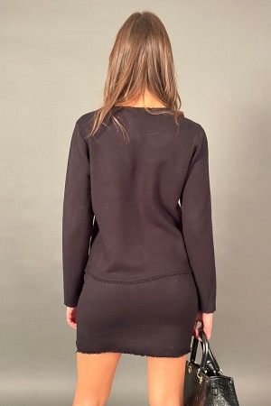 Coordinato Chic in maglia gonna e maglia con bottoni argento rigati Coordinato Chic in maglia gonna e maglia con bottoni arge...