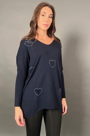 Lover tricoter avec des cœurs et de la fourrure perlées