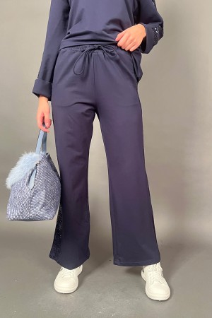 Coordinato Milena felpa e pantalone con inserti paillettes  Coordinato Milena felpa e pantalone con inserti paillettes  Coord...
