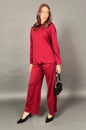 Sudadera Milena coordinada con pantalones con inserciones de lentejuelas 