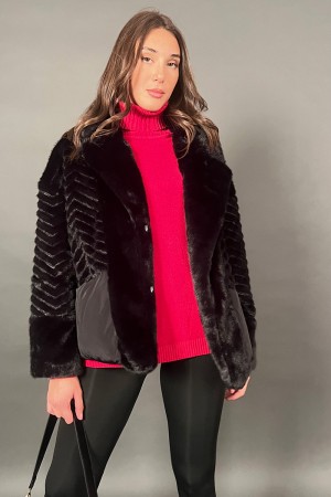 Duce de couette noire avec inserts en cuir écologique