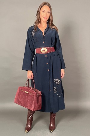 Robe cardiaque en velours Modèle Chemisier avec décoration et petits paillettes 
