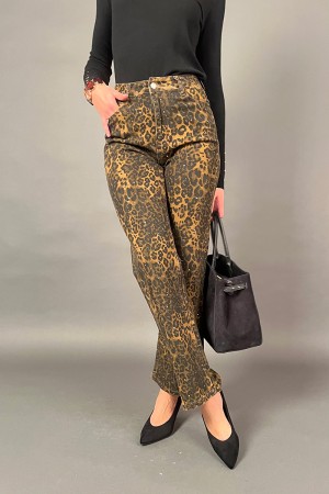 Jeans Ghepardo fantasia animalier con strass  Jeans Ghepardo fantasia animalier con strass  Jeans Ghepardo fantasia animalier...