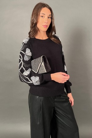 Malla de mariposa con aplicaciones de lentejuelas en mangas 