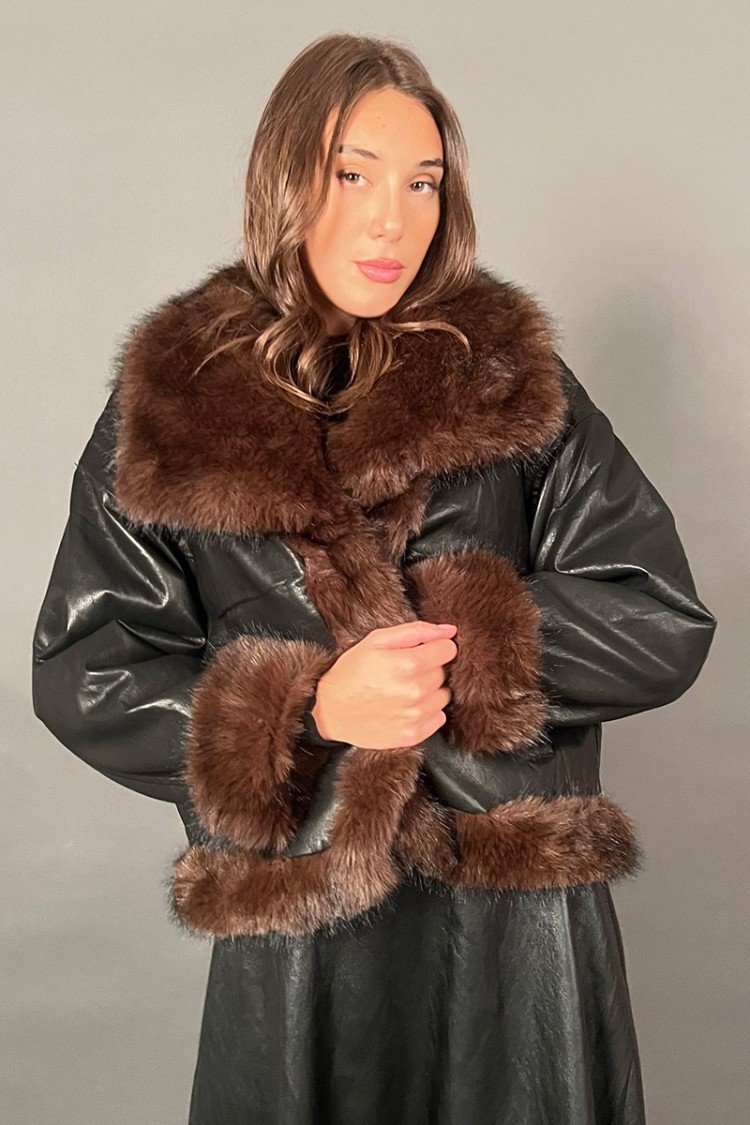 Giacca Missy in ecopelle reversibile ecopelliccia morbida  Giacca Missy in ecopelle reversibile ecopelliccia morbida  Giacca ...
