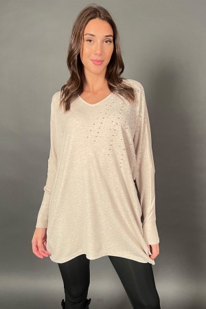 Smart V-neck shirt with studs decoration 
