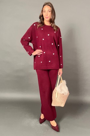 Coordinato Francy in maglia con fantasia cuori maglia e pantalone Coordinato Francy in maglia con fantasia cuori maglia e pan...